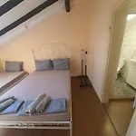 Glavnata Kapana Center *